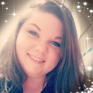 Meet your Posher, Whitney